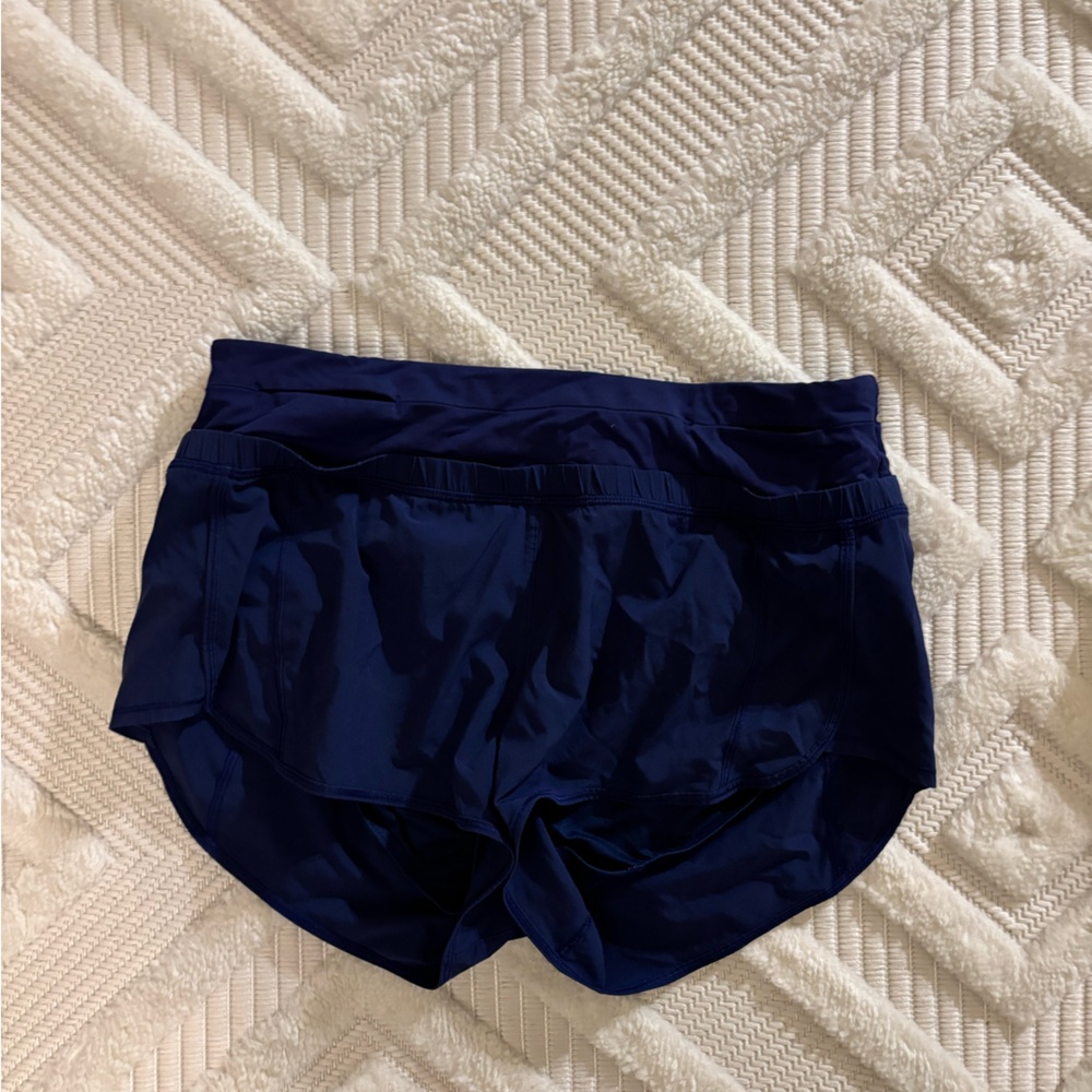 Lululemon Athletica Navy Blue Speed Up Low-Rise Lined Shorts, size 4